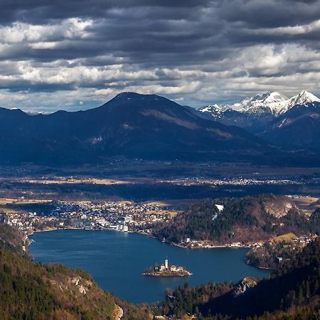 238 Spodnje Gorje Appartement Buitenkant foto