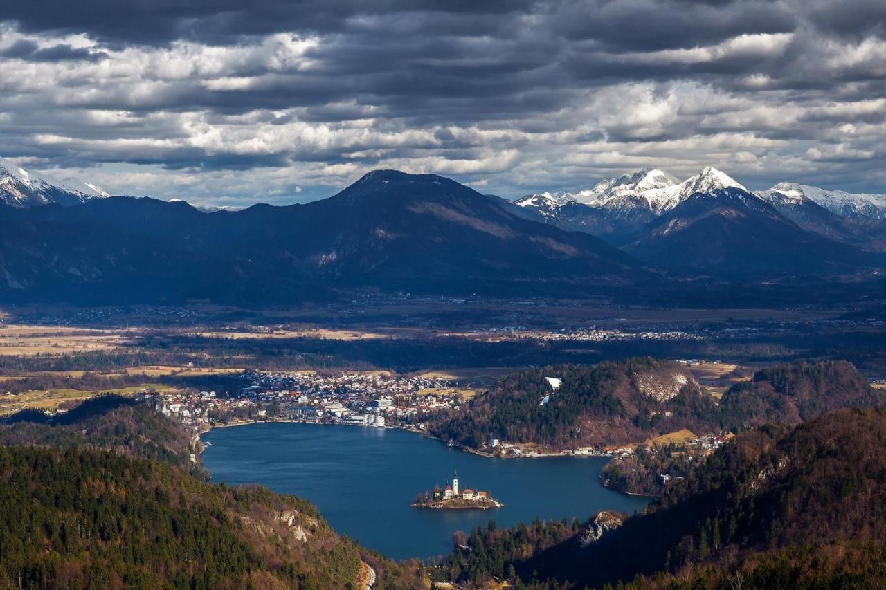 238 Spodnje Gorje Appartement Buitenkant foto